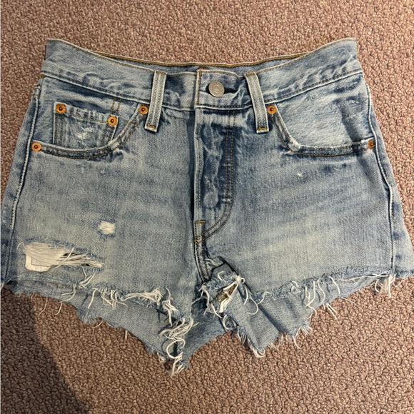 Levi’s 501 Jean shorts - Picture 1 of 2